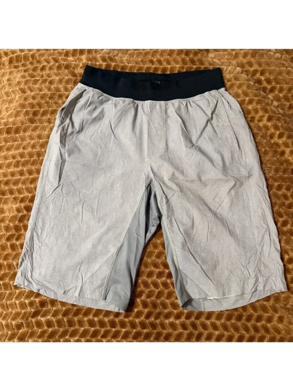Lululemon T.H.E. Short Linerless 11" Greyt Deep Coal Mens Training Shorts S - Picture 2 of 11